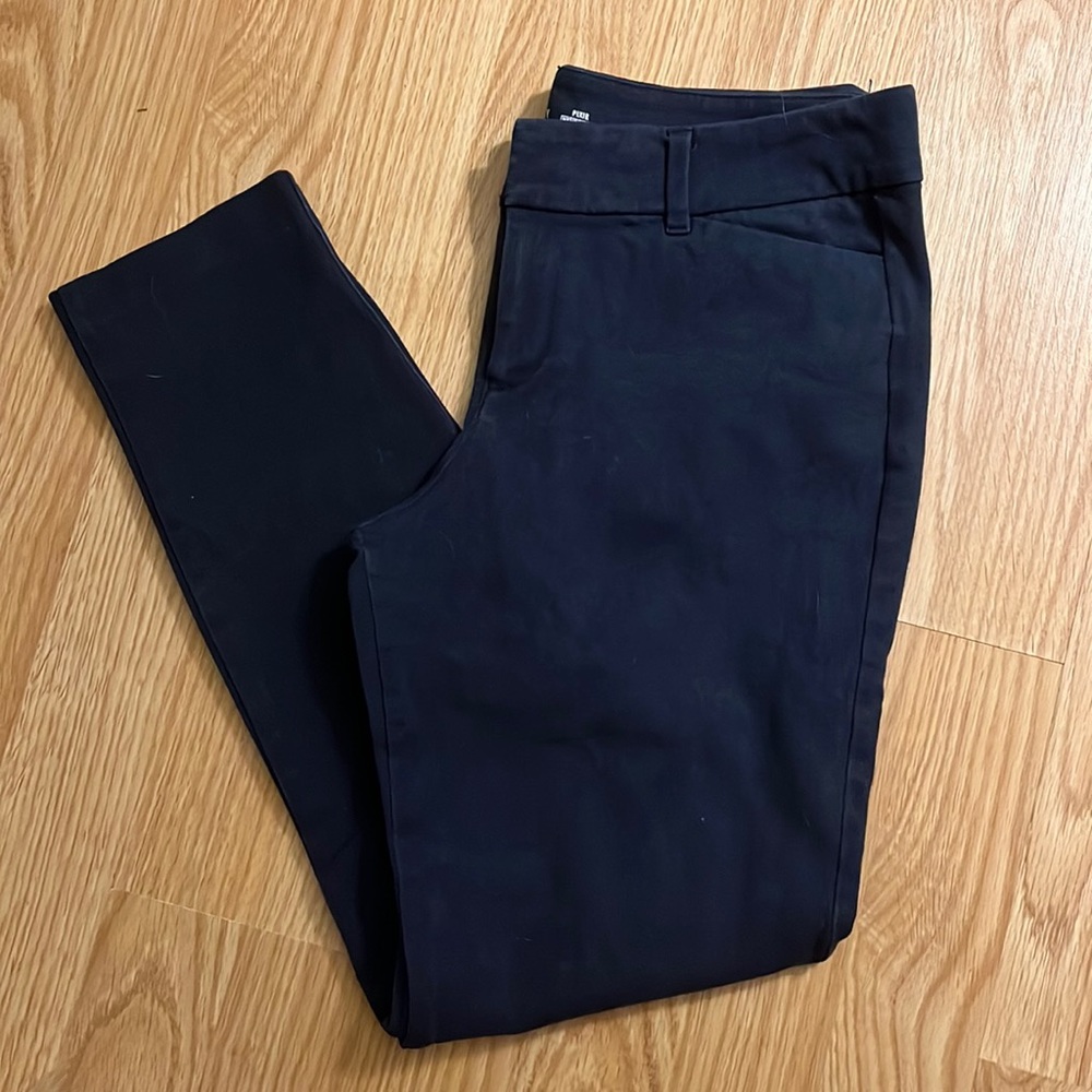 Old Navy Never Fade Pixie Ankle Skinny Pants Navy Blue